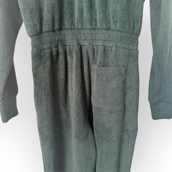 Fabletics Cozy Cord Super Soft Jumpsuit Everpine Size EXTRA SMALL One Piece - Picture 6 of 7